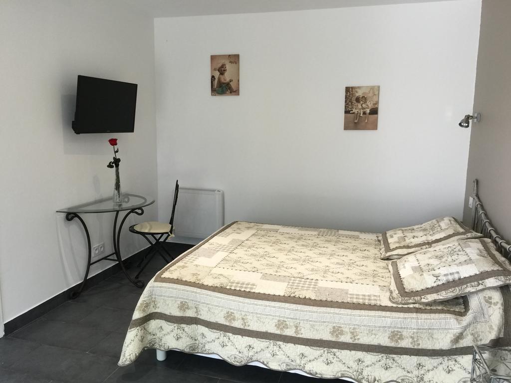 Chambres D'Hotes Le Mas Du Bijou Bleu Puget-sur Argens Zewnętrze zdjęcie