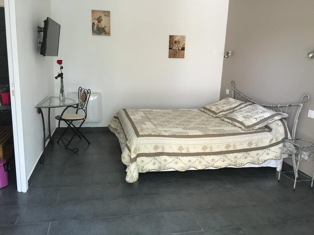 Chambres D'Hotes Le Mas Du Bijou Bleu Puget-sur Argens Zewnętrze zdjęcie
